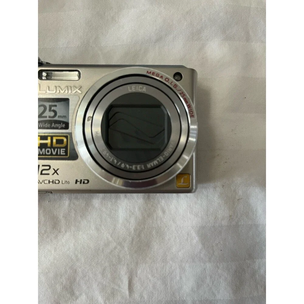 Panasonic Lumix DMC-ZS3 10.1MP Digital Camera Silver TESTED NEW Battery Charger